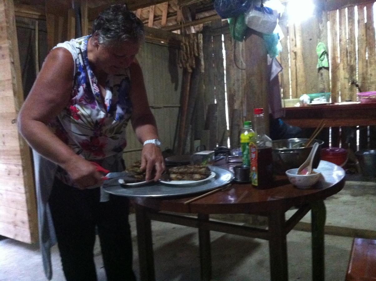 באק הא Flower Hmong Homestay מראה חיצוני תמונה