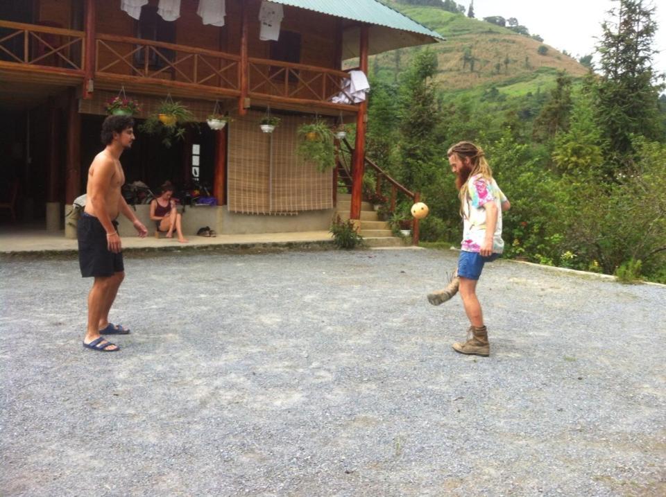 באק הא Flower Hmong Homestay מראה חיצוני תמונה